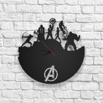 Avengers Figürlü Ahşap Duvar Saati