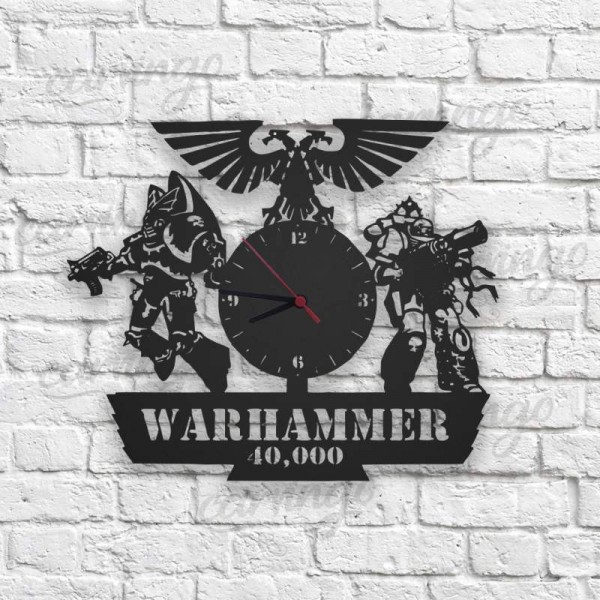 Warhammer Figürlü Ahşap Duvar Saati